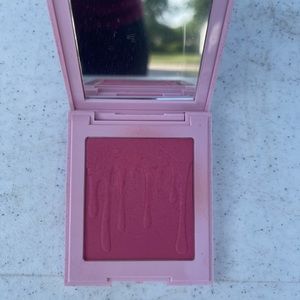 Kylie Cosmetics Blush in Rosy